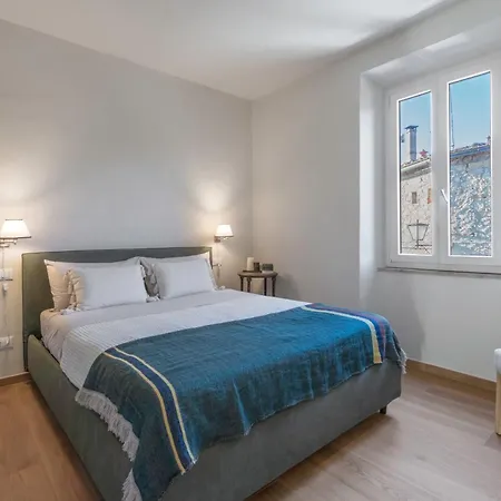 Il Nespolo Charming Apartment *